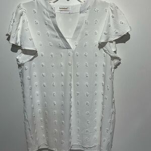 Fantaslook Women's White Swiss Dot V-Neck Flutter Short Sleeve Blouse Size Small